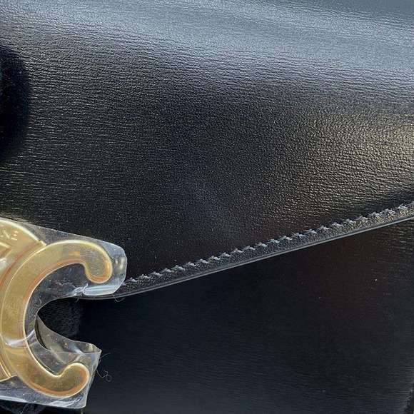 Celine Triomphe Chain Wallet Black - Picture 7 of 14